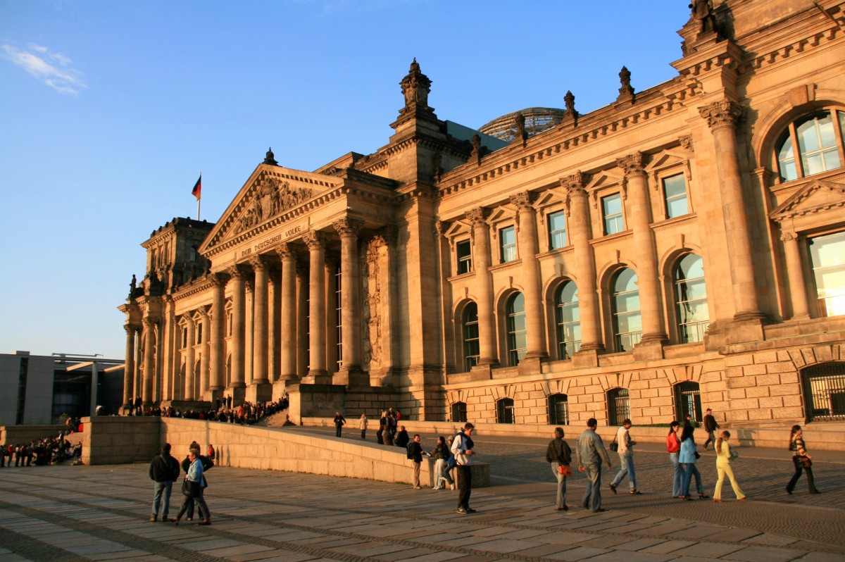 reichtag-1-1211068.jpg